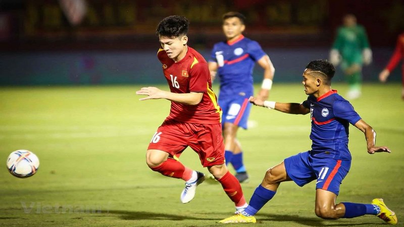 Lịch thi đấu bóng đá Việt Nam với sự tham dự của nhiều CLB cả nước