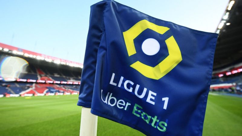 Ligue 1 ra đời vào năm 1932 với tên gọi "National"